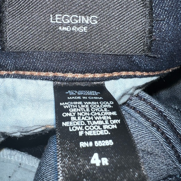 Express Dark Wash Women's Skinny Stretch Legging Jeans - Size 4R - Picture 5 of 5